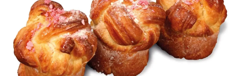 Bułeczki brioche z wodą z kwiatów pomarańczy - banner