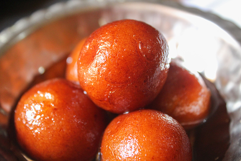  Gulab jamun