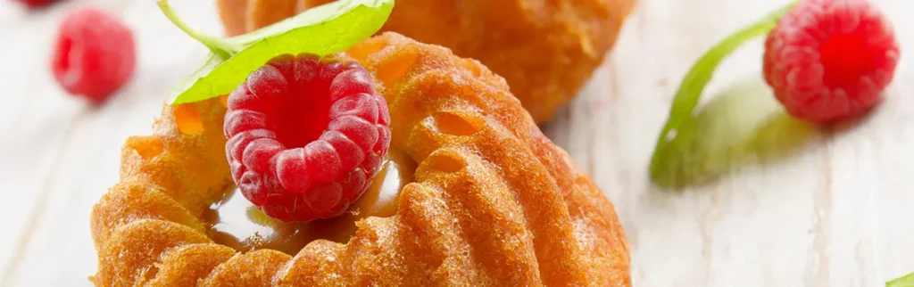 Letnie babeczki z malinami